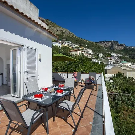 La Dimora Di Euribia 프라이아노